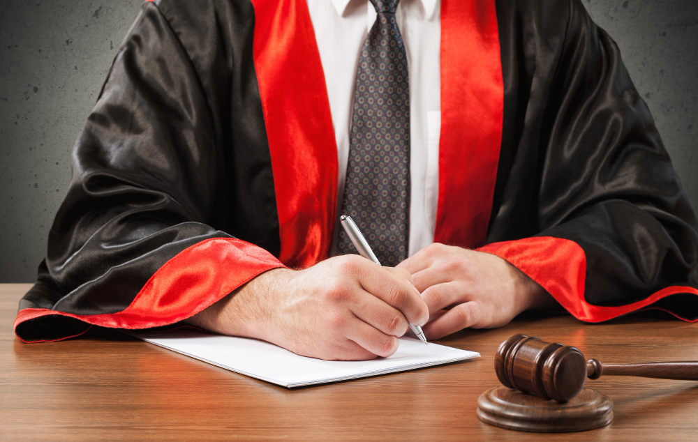 Avocat spécialisé droit pénal